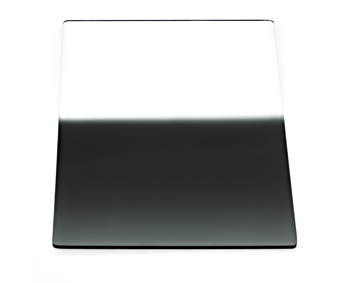 This is the reverse graduated ND filter. Note how the middle of the filter is the darkest,and it becomes lighter as you approach the edge.